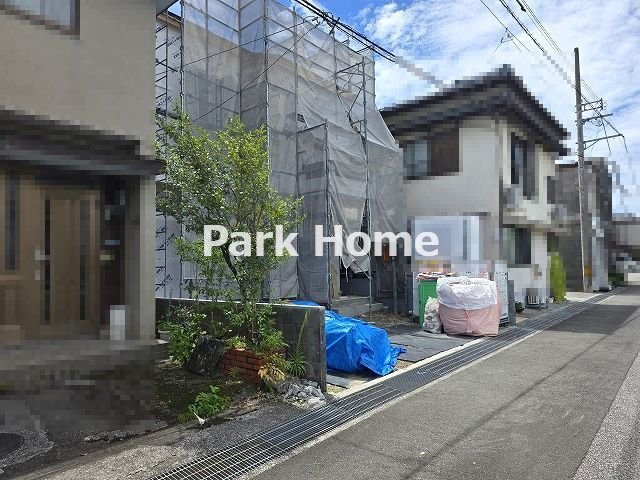 高知市十津2丁目 -2期1棟- 新築戸建ての外観|2026.8月：建築中