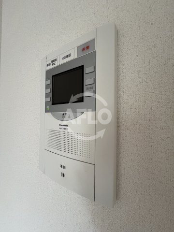 グランカリテ新大阪WESTのセキュリティ|インターホン