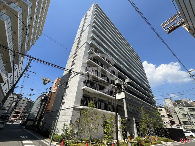 スプランディッド十三本町