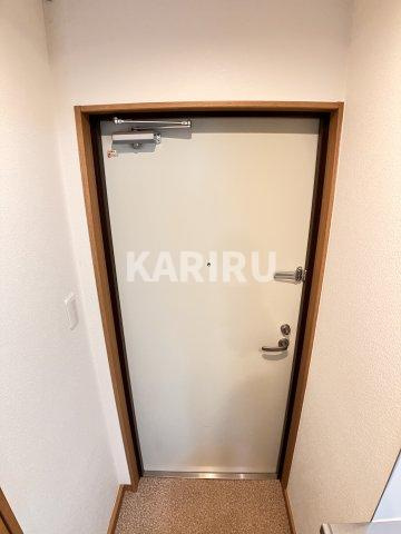 シャルム千林2番館の玄関