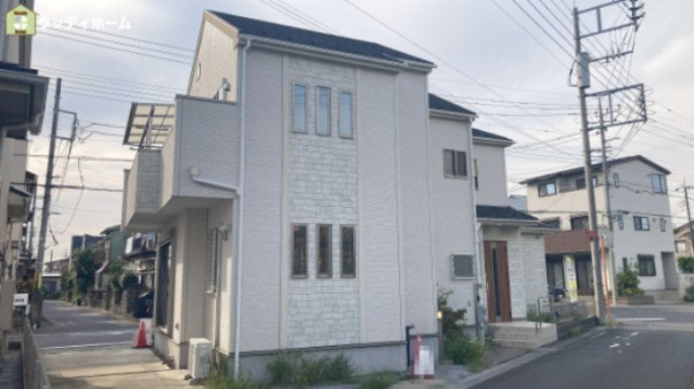草加市青柳6丁目　中古一戸建ての外観