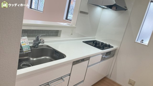 草加市青柳6丁目　中古一戸建てのキッチン