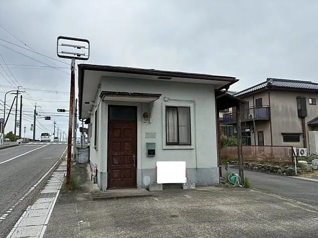 野洲市永原の店舗