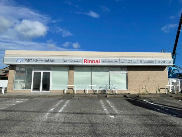 榎前町貸店舗の外観