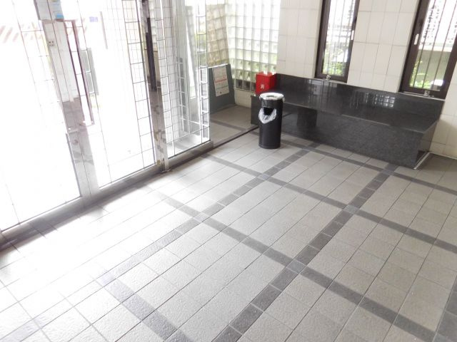 ジョイフル高槻大畑のロビー