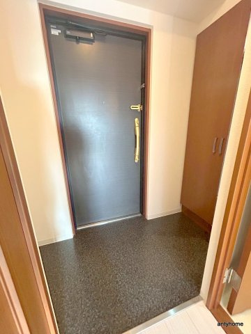 ラクラス高殿　仲介手数料無料の玄関