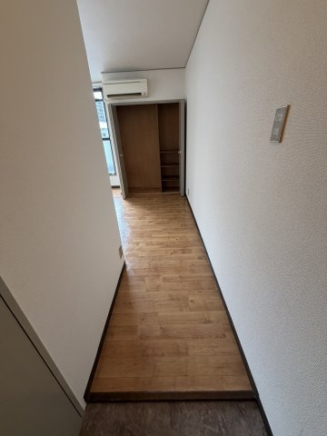 プレアール大和田の玄関
