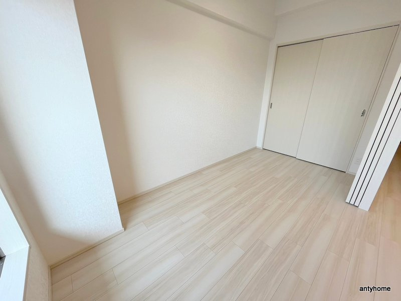 プレジオ恵美須　仲介手数料無料の寝室