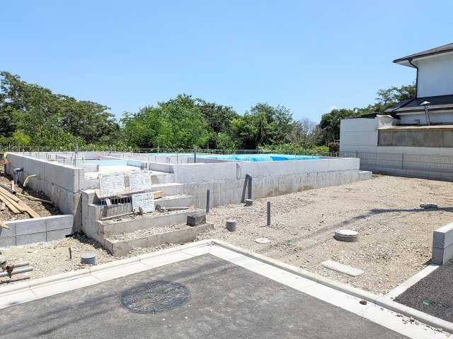 八王子市　泉町　新築一戸建て　２６期の外観|～太陽光パネル搭載　省エネ性能認定　スーパー・コンビニ・ドラッグストア徒歩圏～