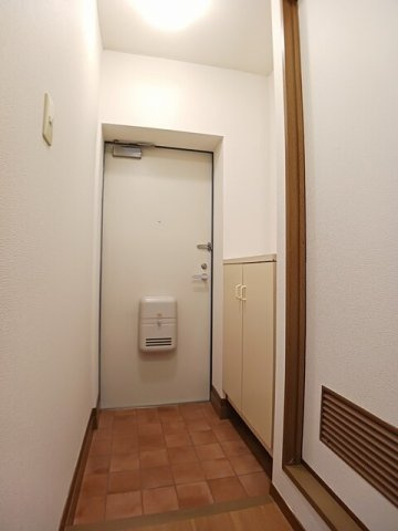 フローラルＹＭの玄関|毎日通る玄関はこちらです