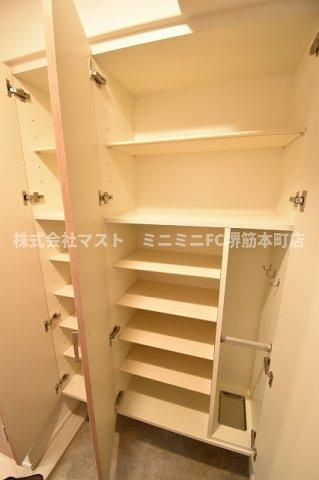 アーバス天満橋の収納