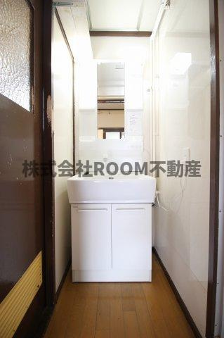 サンコーポラス都城Ⅰの独立洗面台|使いやすい独立洗面台です