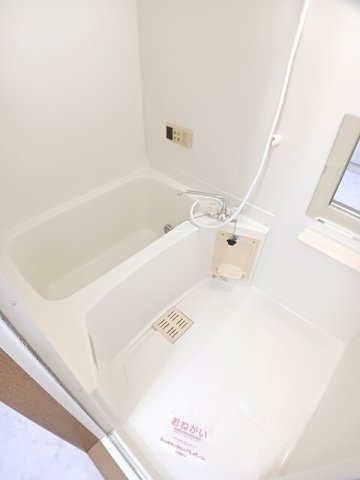 ボナールの浴室|日々の疲れを癒すお風呂付です