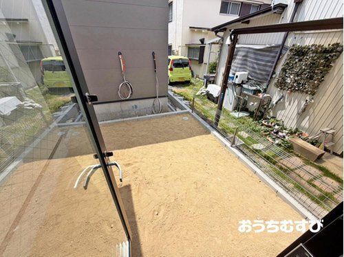 春日井市弥生町2丁目(春日井駅西)(残1棟)の庭