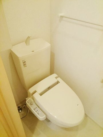 パーシモン　フィールドのトイレ|シンプルで使いやすいトイレです