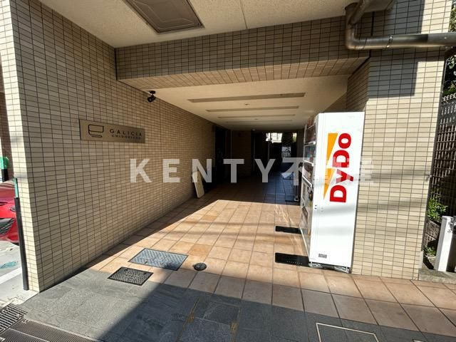 【エントランス】 | ガリシア千鳥町 | 清潔なエントランスです