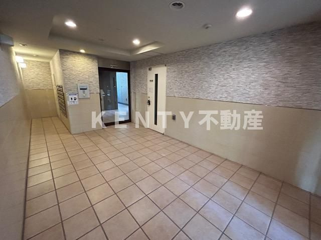 【ロビー】 | ガリシア千鳥町 | ゆとりのあるロビーです