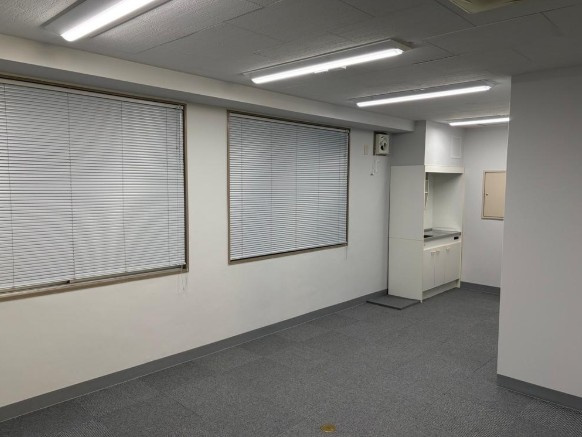 公大本町ビルの内装