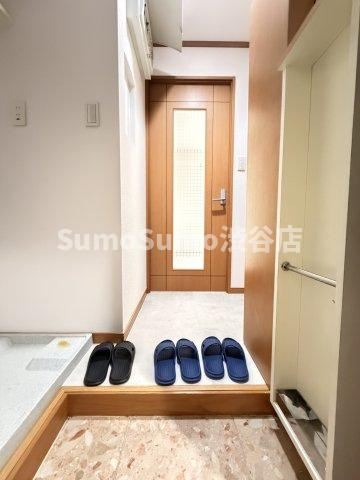 キャスル自由が丘の玄関|きれいな玄関です