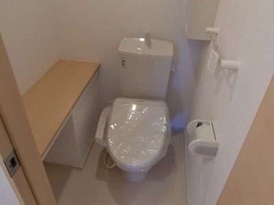 【トイレ】 | フランコリーヌ | ゆったりとした空間のトイレです