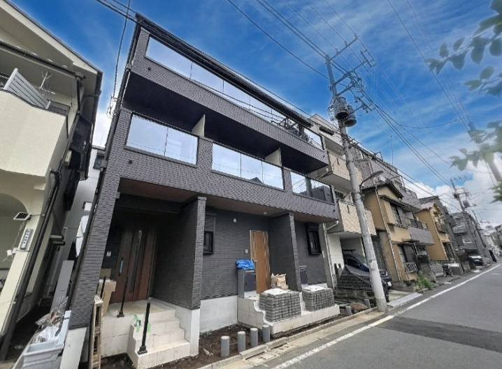 ココン池袋の外観