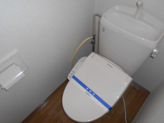 アルシオネのトイレ|落ち着いたトイレです
