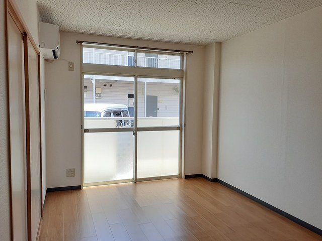エルディム清水Ⅱの内装|おしゃれな内装です