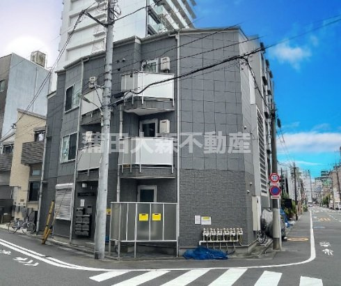 シャンテ蒲田の外観|2011年2月築　木造地上3階建て総戸数9戸オートロック付人気賃貸アパート！
東京都大田区蒲田4丁目　JR京浜東北線蒲田駅徒歩9分、京浜急行本線京急蒲田駅徒歩3分