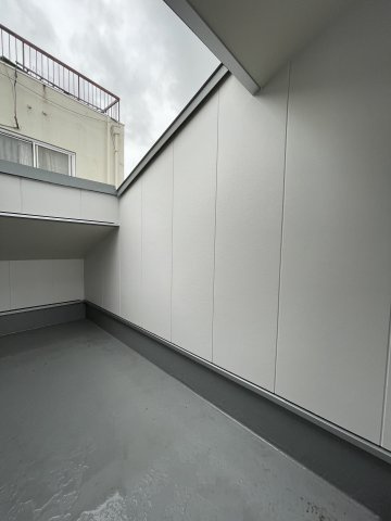 天城通3丁目貸家のバルコニー