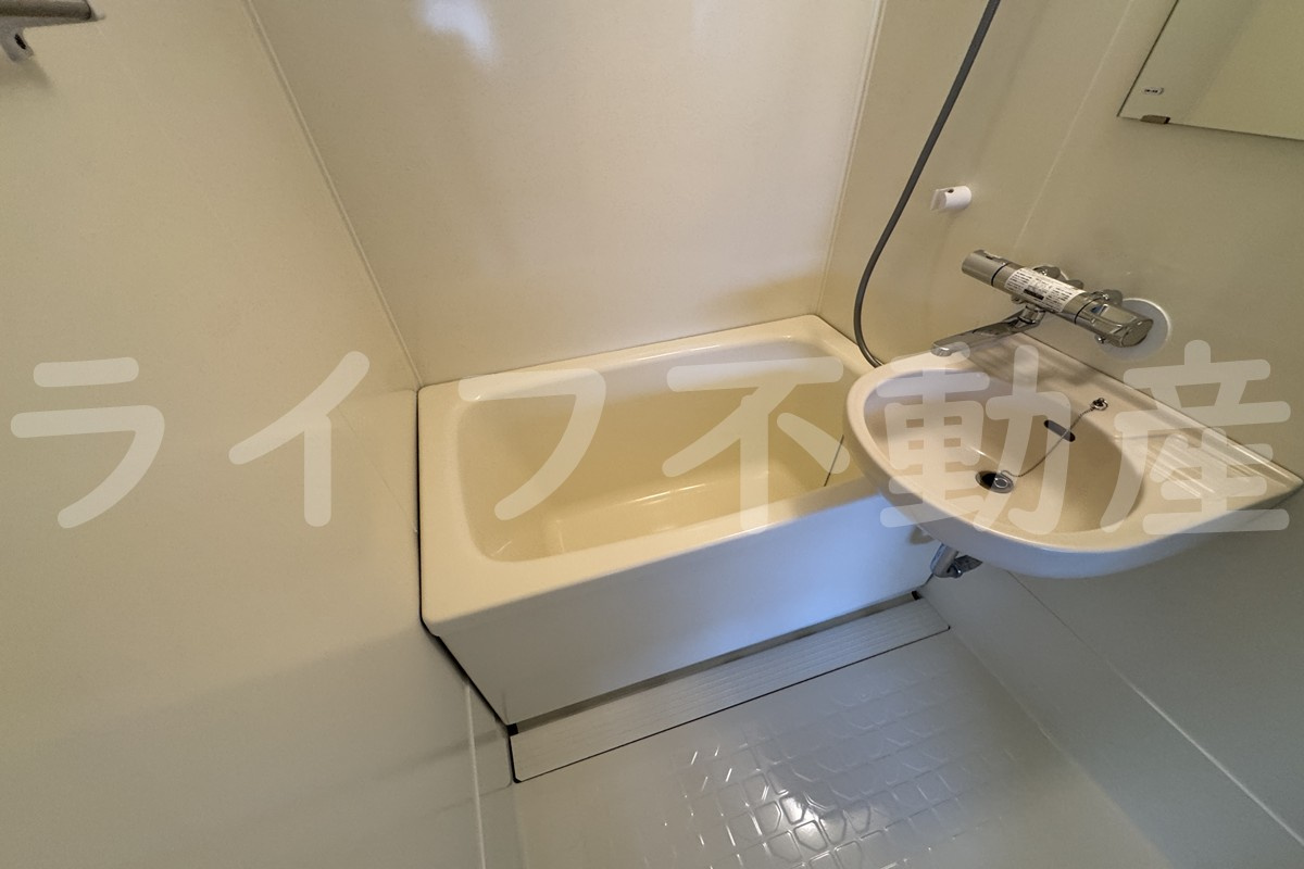 プチハイツ田中の浴室|お風呂です