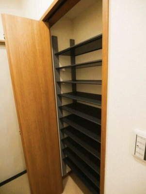 【玄関】 | ソレイユパティオ