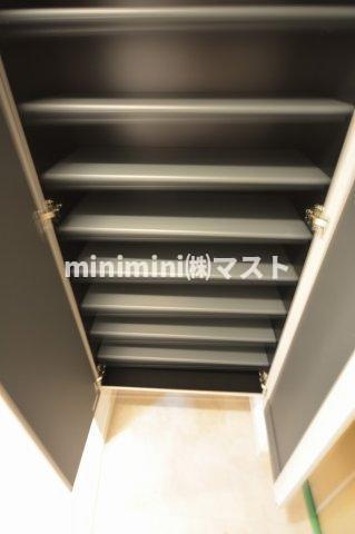 スプランディッド難波SOUTHの収納