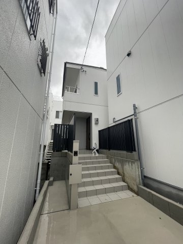 天城通3丁目貸家