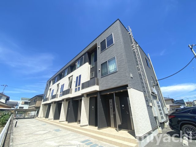 アグレアーブルＢのエントランス