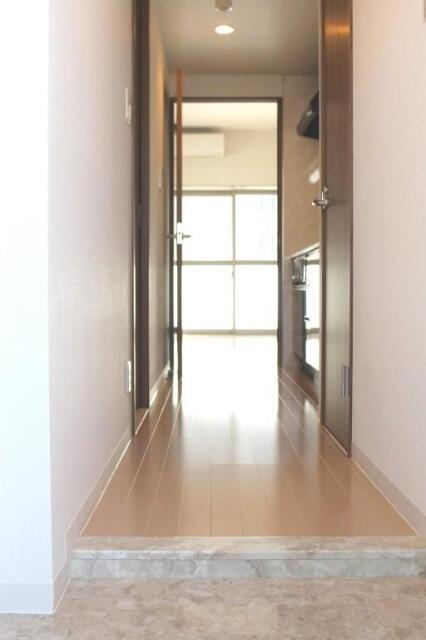 シエル新堀の玄関