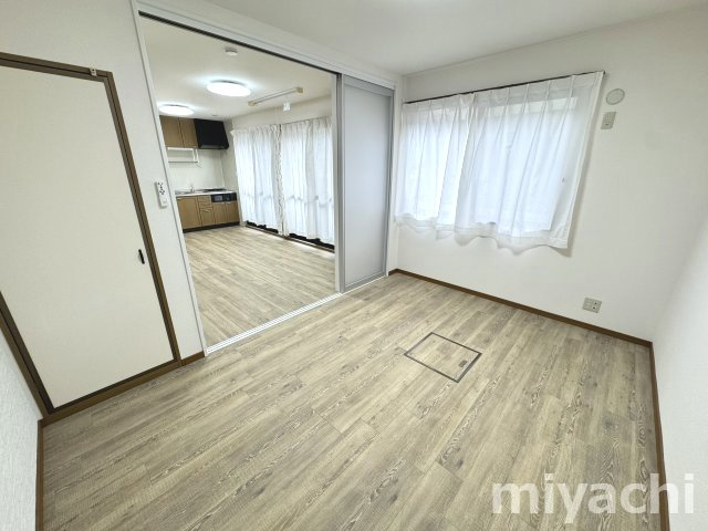 サニークレスト　Aの内装