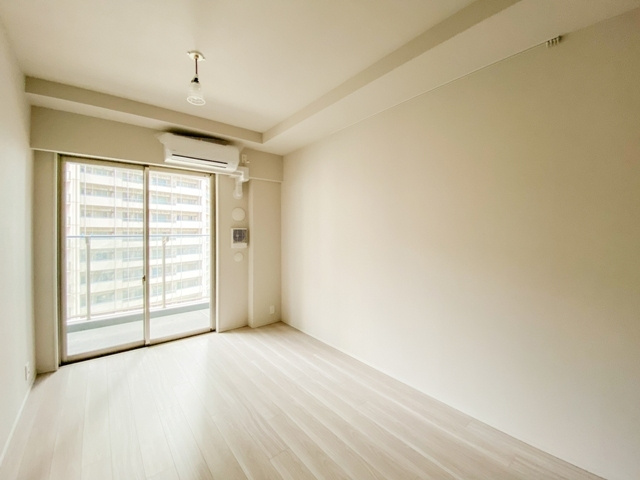 ロイヤルパークス品川の居間・リビング|※写真は同タイプ住戸です。
