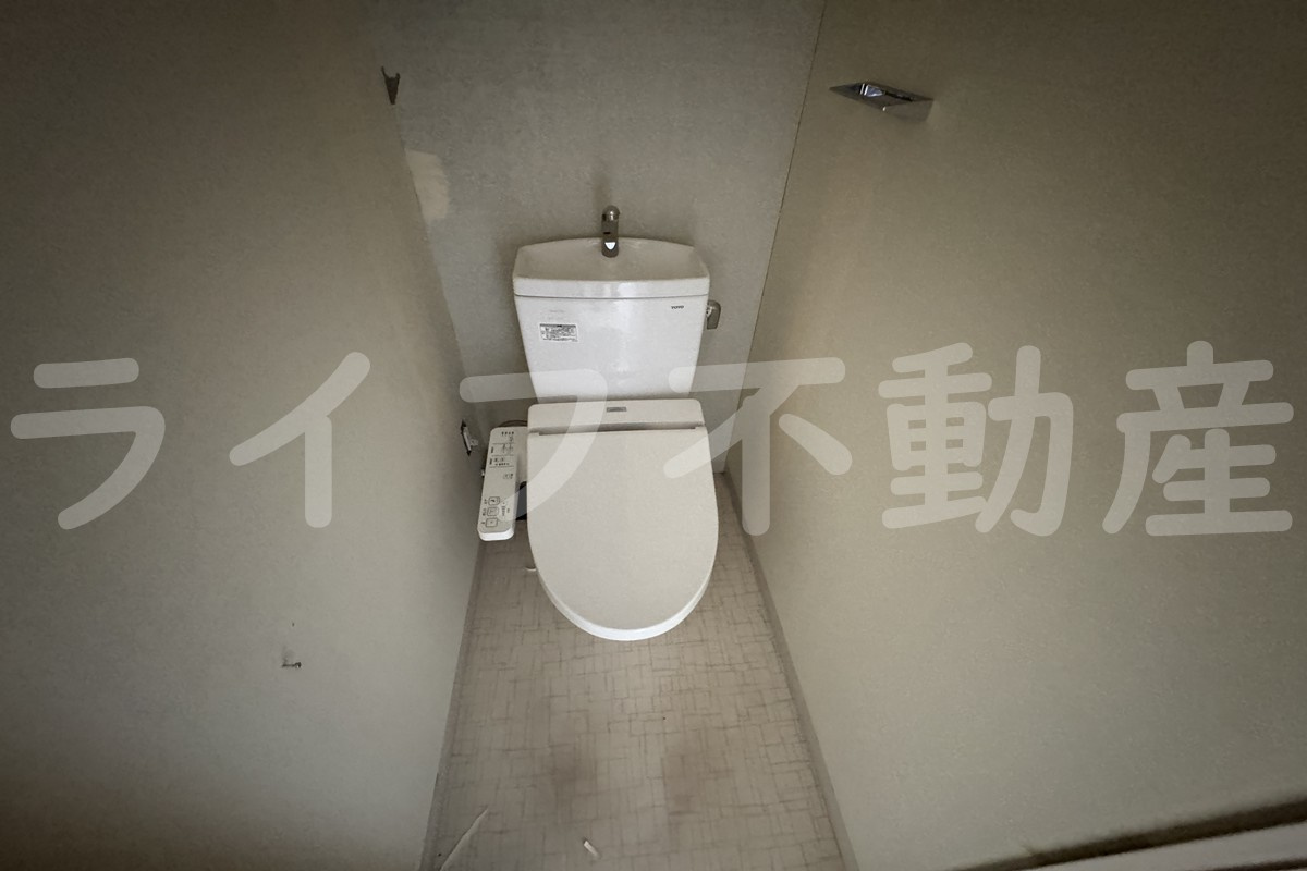 プレサンス玉造駅前のトイレ|ゆったりとした空間のトイレです