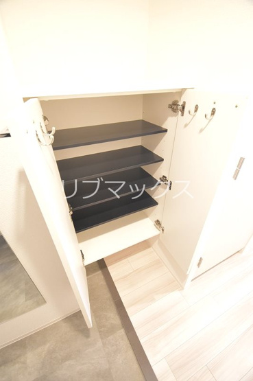 【収納】アドバンス江坂ラシュレ