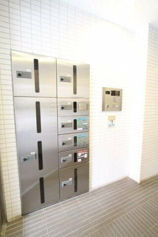 プライムアーバン学芸大学Ⅱのエントランス