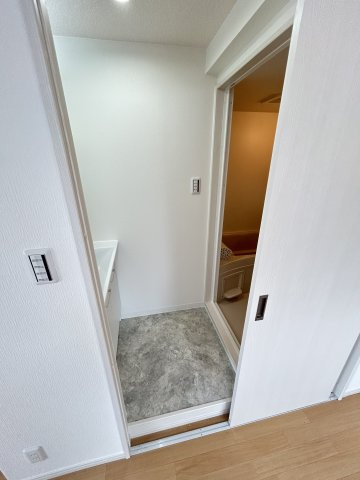 セントフェリオ東加賀屋の洗面所