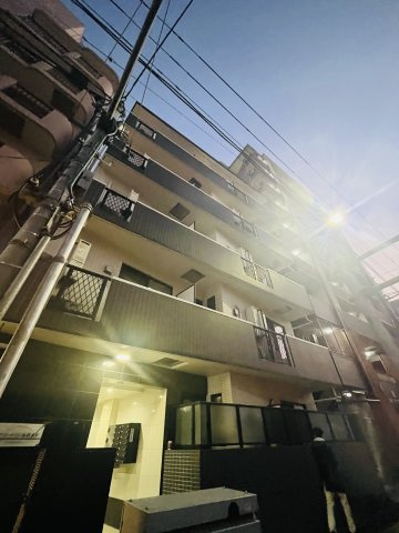 板橋区本町の賃貸マンション