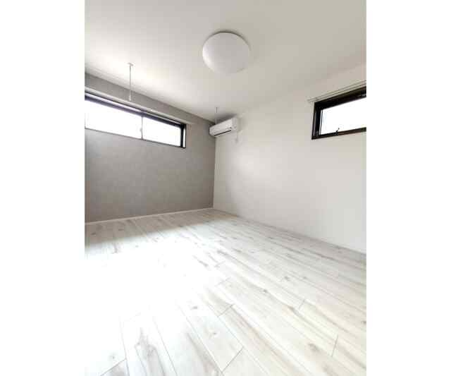 Ｃｈａｌｅｕｒｅｕｘ表参道の寝室|6.1帖の洋室です