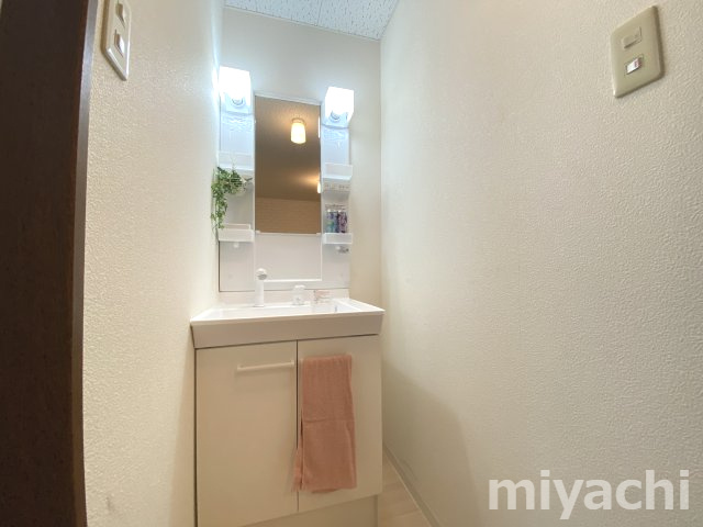 フレグランス沖洲の洗面所