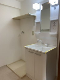 独立洗面化粧台付き☆