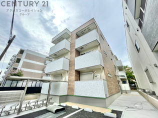 フジパレス阪急園田EAST５番館の外観