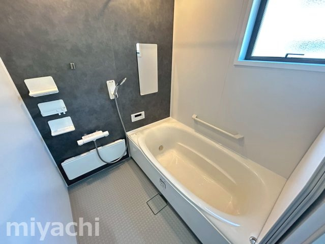 徳島市住吉３丁目の一戸建ての浴室
