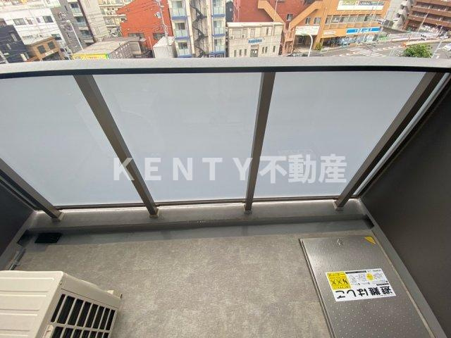 【バルコニー】 | ＲＥＳＩＤＥＮＣＥ　大鳥居  | 外からの目が気にならないバルコニーで洗濯物が干せます