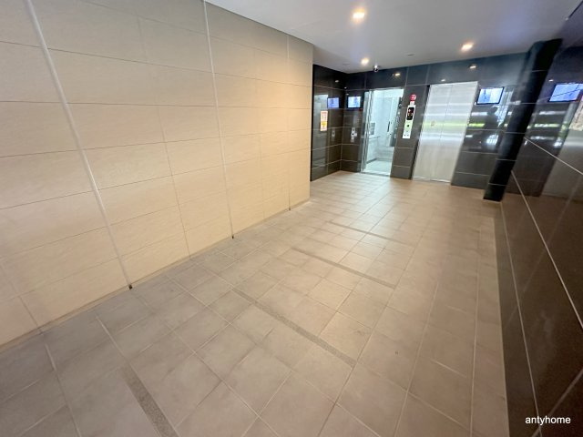 アーバネックス四ツ橋　仲介手数料無料のロビー