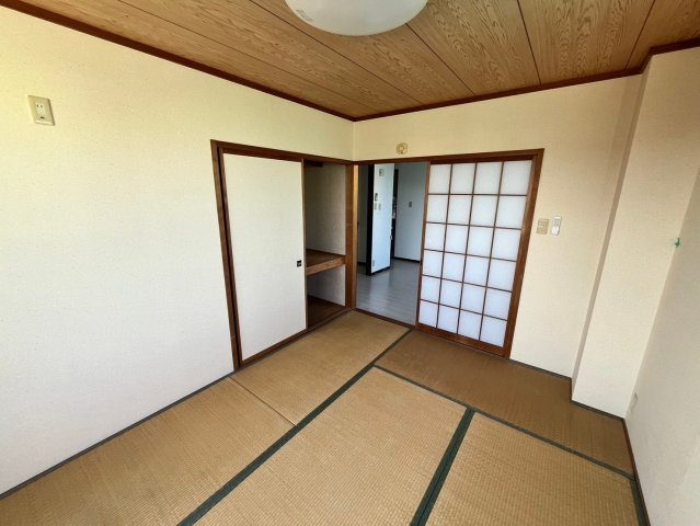 パルム舟橋の内装